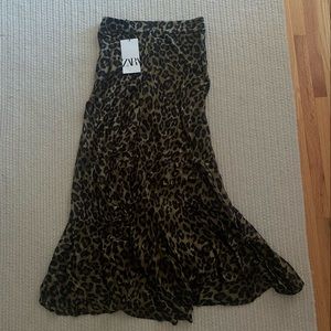 NWT Zara Silk Maxi Animal Print Skirt - Small